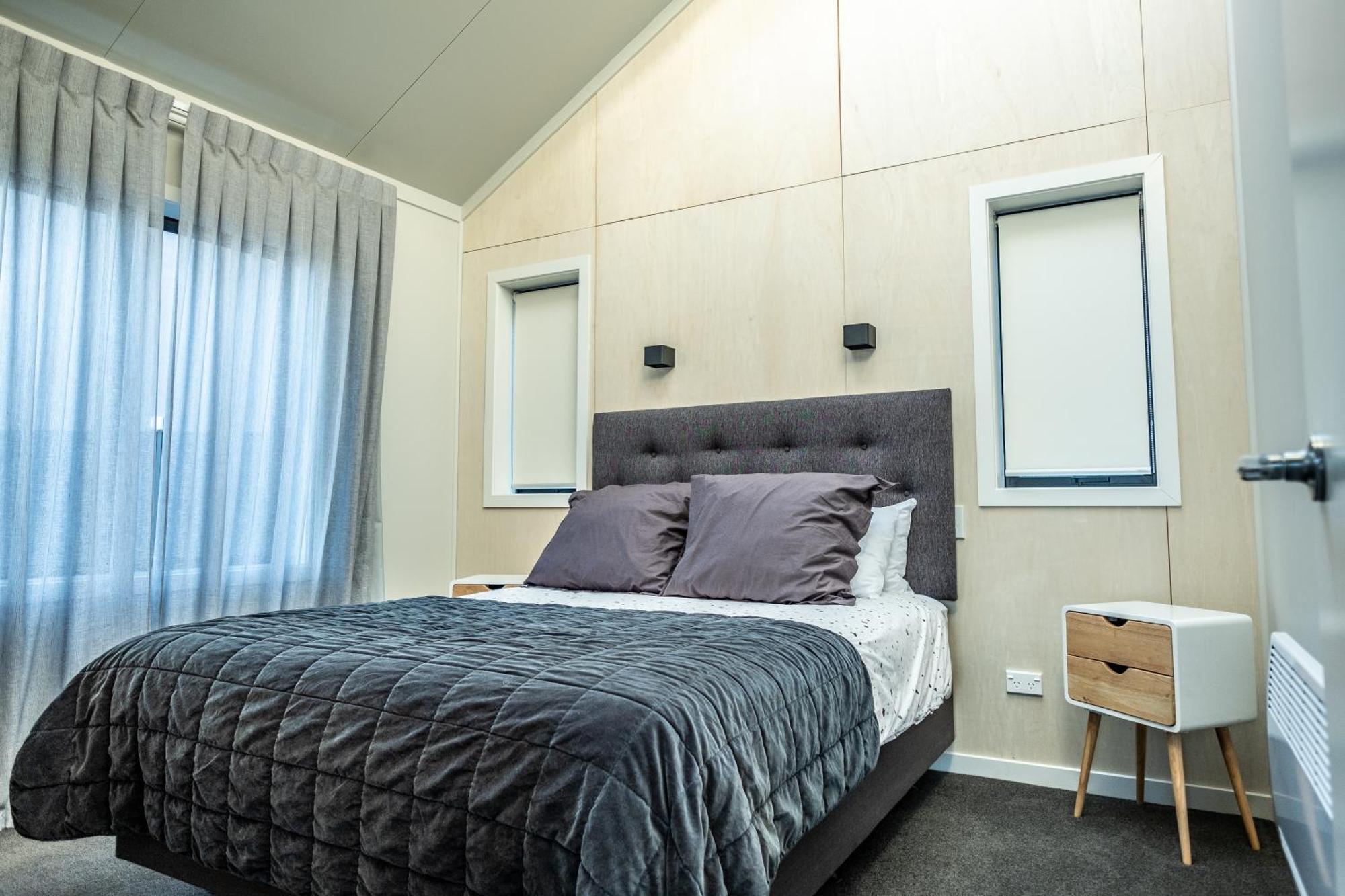 Jollies Lodge Townhouse 汉默温泉 外观 照片