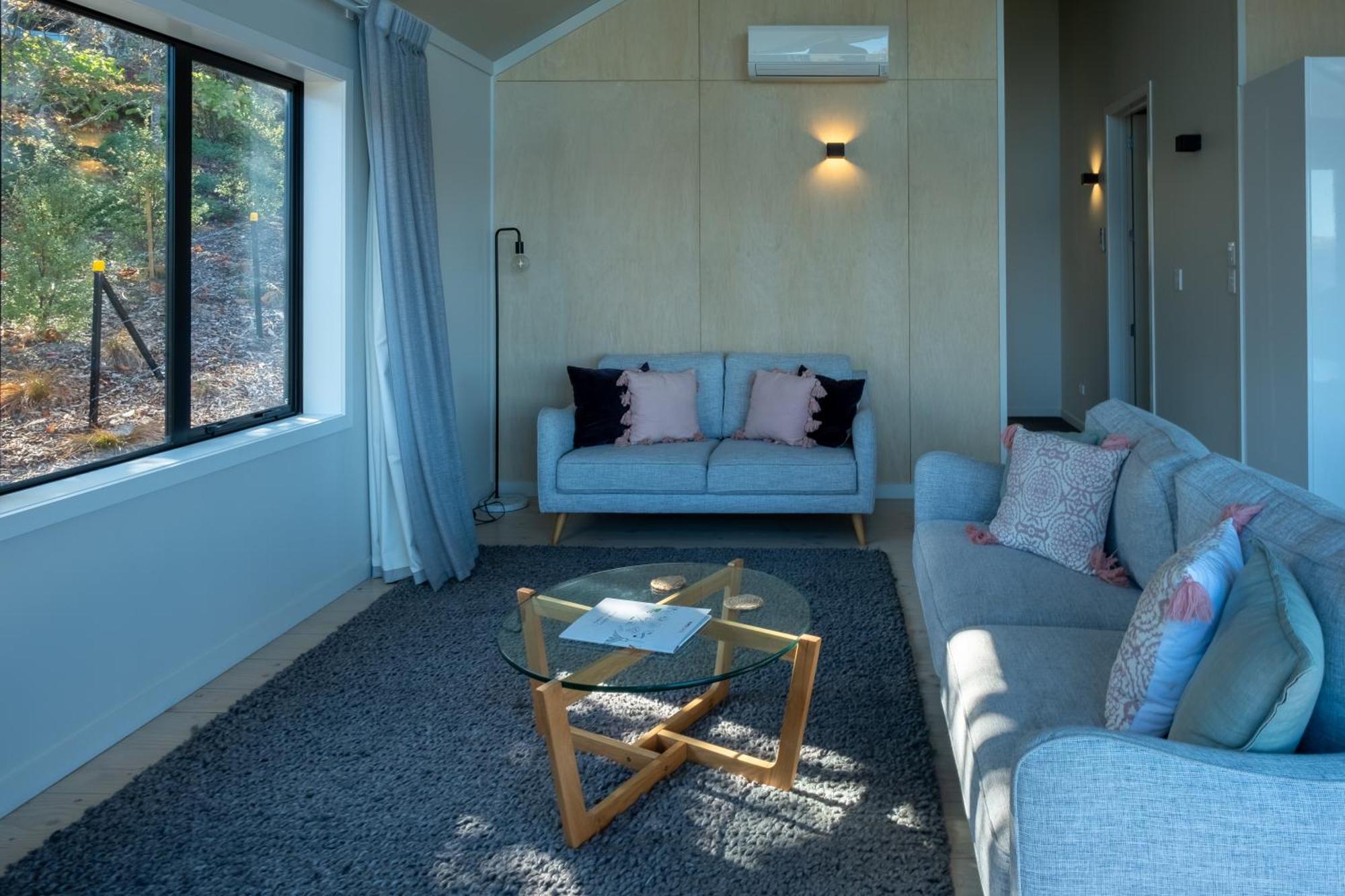 Jollies Lodge Townhouse 汉默温泉 外观 照片